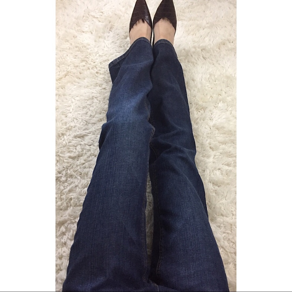 Ann Taylor Jeans - back pocket detail -  size 0